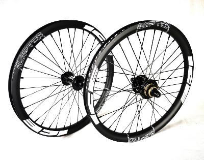 Paire de Roues ICE RAPTOR disque 20'' x 1,75 Noires rayons Aerowind