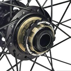 Roue Arrière ICE RAFALE X 20" Carbone + Moyeu ICE HACKER X Disc 36T 15/10 mm