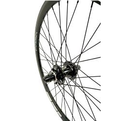 Roue Arrière ICE T-REX Carbone Disc 20" x 1-1/8 + Moyeu ICE HACKER X 10-15 mm Disque logo blanc