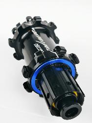 Moyeu arrière MTB YUNIPER STRAIGHTPULL BOOST 148 mm 32 Trous Noir