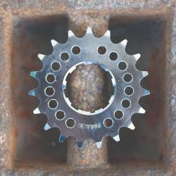 Pignon GUSSET DOUBLE SIX 3/32" 19 dents