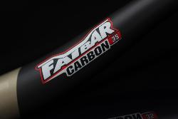 Guidon RENTHAL FATBAR DH Carbone Ø35mm 800mm rise 20mm