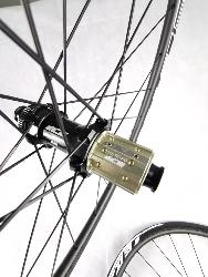 Paire de roues ICE SATURN Route 38 mm disk Centerlock 12 x 100 mm / 12 x142mm SHIMANO moyeux ICE CLR