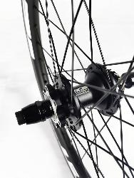 Roue Arrière ICE 38 20''Carbone + Moyeu ICE HACKER Disque