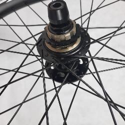 Roue Arrière ICE TR27 X Disque 20" Carbone - Moyeu ICE HACKER Disque